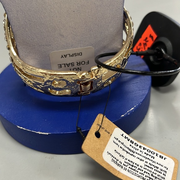 Multiple color diamond bracelet - Picture 6 of 6